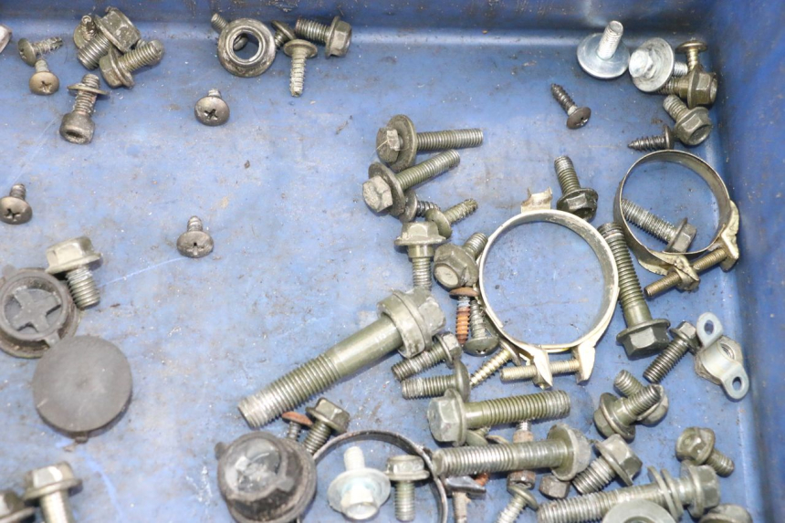 photo de SAC VISSERIE VIS PEUGEOT TWEET 4T 50 (2014 - 2019) - Autre angle de vue