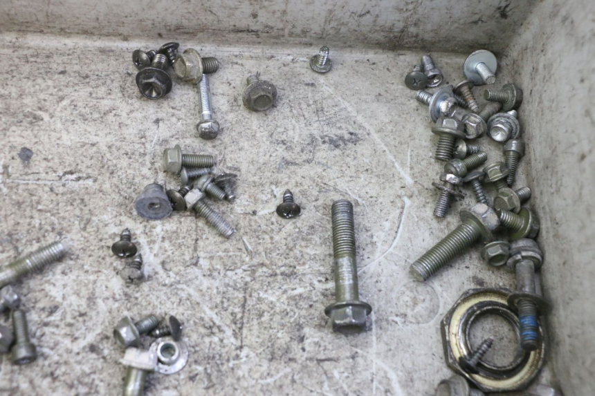 photo de SAC VISSERIE VIS PEUGEOT TWEET 4T 50 (2018 - 2022) - Autre angle de vue