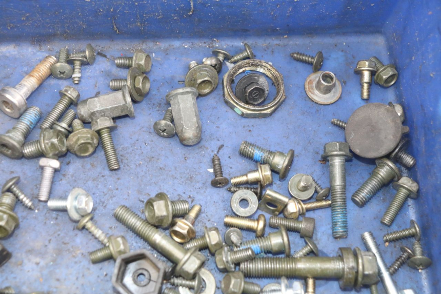 photo de SAC VISSERIE VIS PEUGEOT TWEET 125 (2018 - 2021) - Autre angle de vue