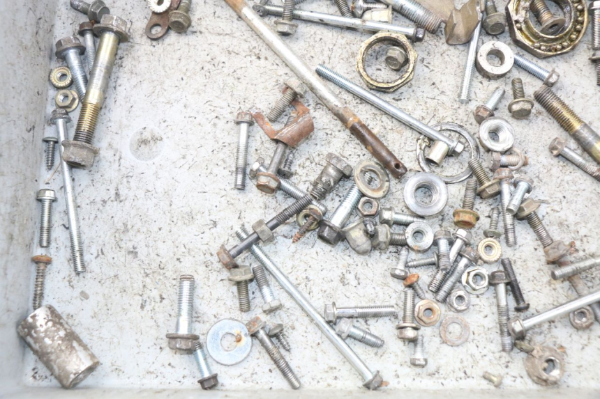 photo de SAC VISSERIE VIS PEUGEOT V-CLIC VCLIC 50 (2007 - 2013) - Zoom état d’usage