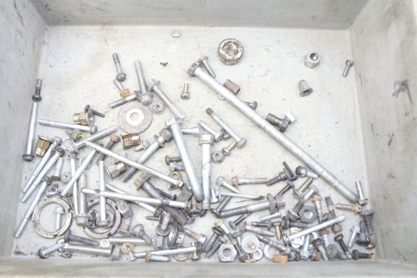 photo de SAC VISSERIE VIS PIAGGIO VESPA LX 125 (2005 - 2010) - Vue principale