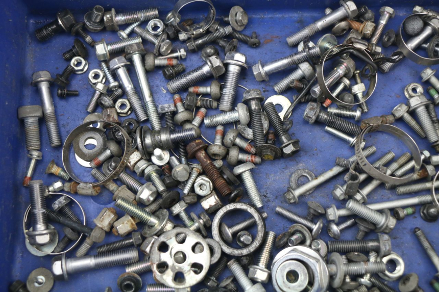 photo de SAC VISSERIE VIS HONDA VFR F 1200 (2010 - 2015) - Gros plan technique