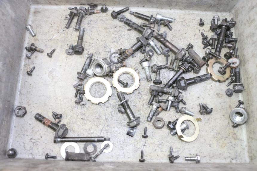 photo de SAC VISSERIE VIS PEUGEOT VIVACITY NEW 4T 50 (2008 - 2017) - Vue principale