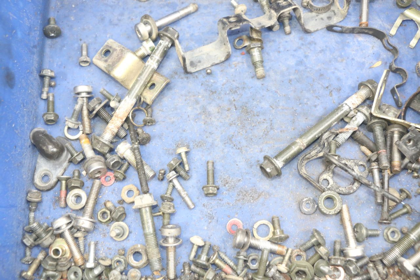 photo de SAC VISSERIE VIS SYM WOLF SB 125 (2011 - 2018) - Détail de la pièce