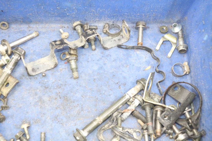 photo de SAC VISSERIE VIS SYM WOLF SB 125 (2011 - 2018) - Autre angle de vue