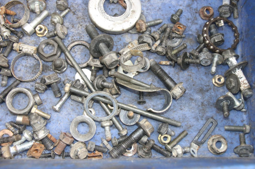 photo de SAC VISSERIE VIS YAMAHA X-MAX XMAX 250 (2006 - 2009) - Zoom état d’usage