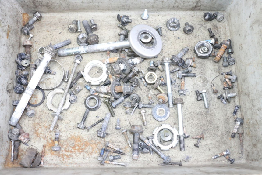 photo de SAC VISSERIE VIS YAMAHA XMAX X-MAX 125 (2006 - 2009) - Vue principale