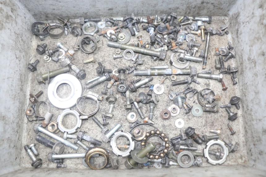 photo de SAC VISSERIE VIS YAMAHA XMAX X-MAX 125 (2006 - 2009) - Vue principale