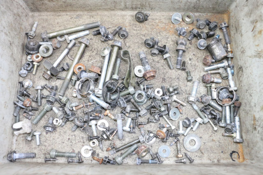 photo de SAC VISSERIE VIS YAMAHA XMAX X-MAX 125 (2006 - 2009) - Vue principale