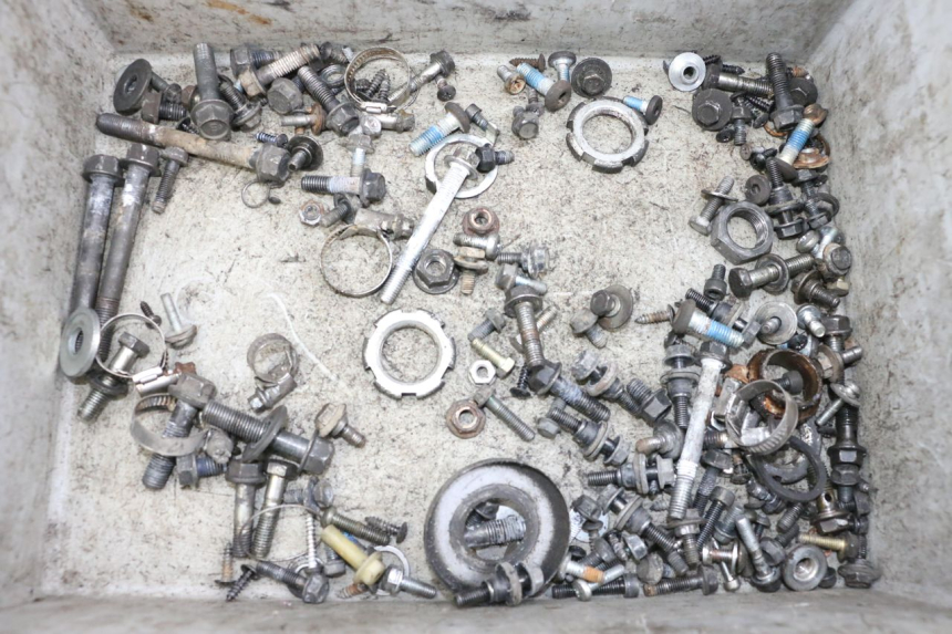 photo de SAC VISSERIE VIS YAMAHA XMAX X-MAX 125 (2006 - 2009) - Vue principale