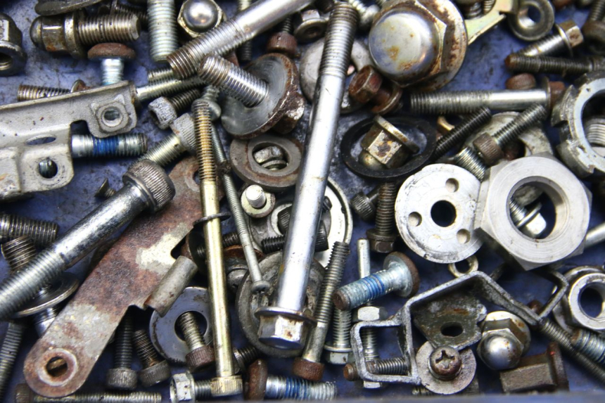 photo de SAC VISSERIE VIS YAMAHA XV VIRAGO 750 (1984 - 1998) - Zoom état d’usage