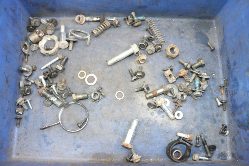 photo de SAC VISSERIE VIS YAMAHA NEO'S NEOS 2T EASY 50 (2013 - 2016) - Vue principale