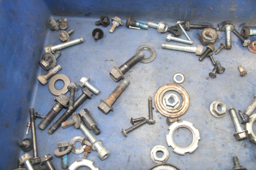 photo de SAC VISSERIE VIS YAMAHA NEOS NEO'S 4T 50 (2008 - 2016) - Détail de la pièce