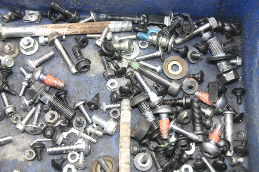 photo de SAC VISSERIE VIS YAMAHA TRACER 7 700 (2020 - 2024) - Zoom état d’usage