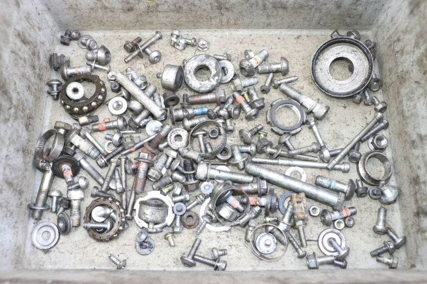 photo de SAC VISSERIE VIS YAMAHA XJ6 ABS 600 (2008 - 2016) - Vue principale