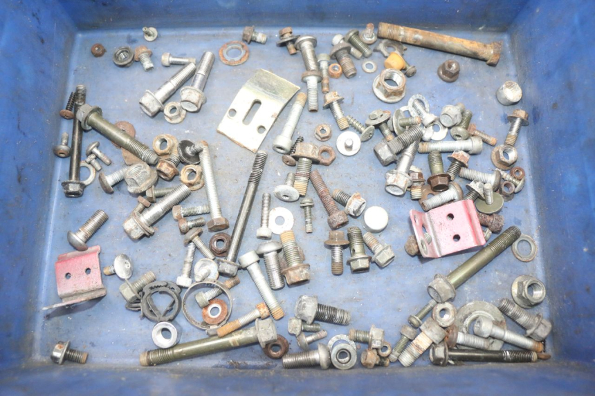 photo de SAC VISSERIE VIS YAMAHA XVS DRAG STAR DRAGSTAR 650 (1997 - 2007) - Vue principale