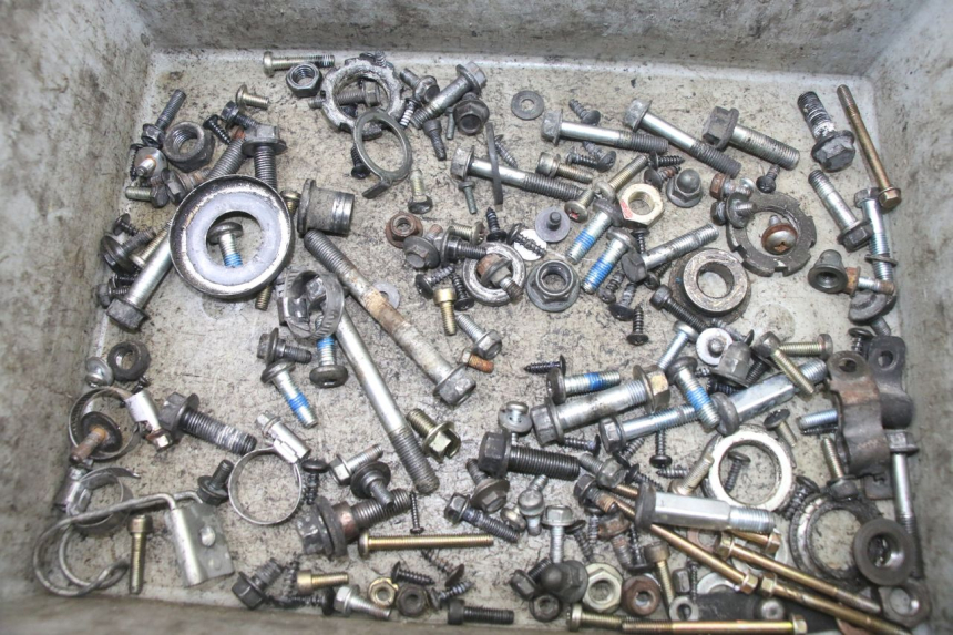 photo de SAC VISSERIE VIS YAMAHA YP MAJESTY 125 (2007 - 2010) - Vue principale