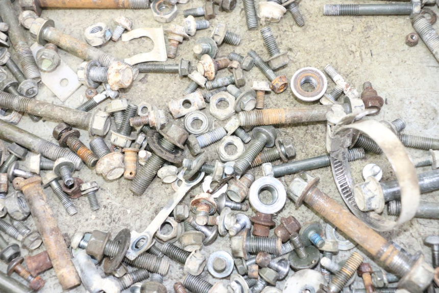 photo de SAC VISSERIE VIS YAMAHA YFM BRUIN 350 (2003 - 2009) - Détail de la pièce