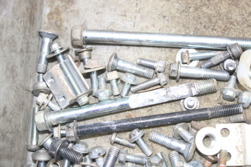 photo de SAC VISSERIE VIS YAMAHA YZ 85 (2022 - 2025) - Détail de la pièce