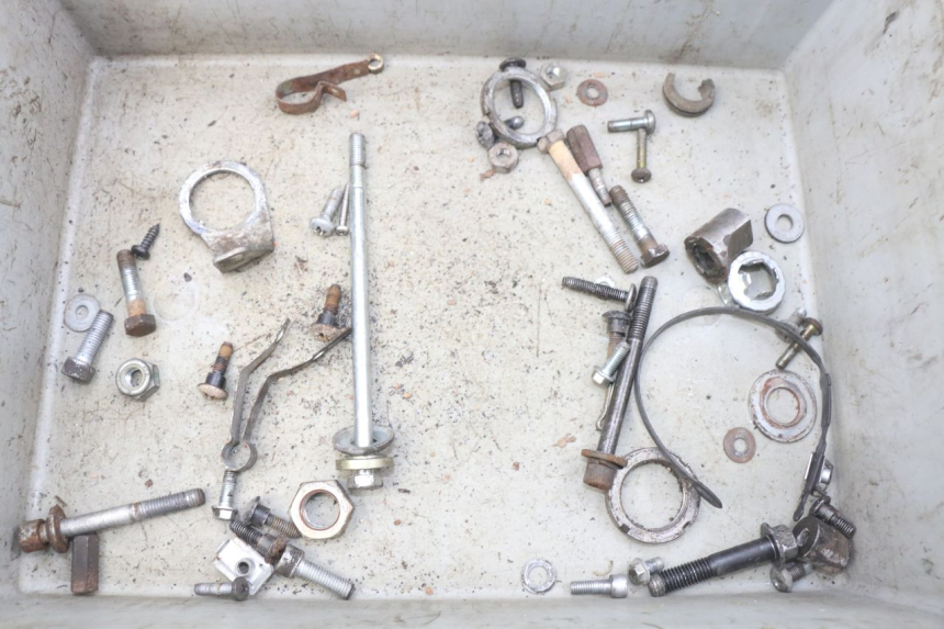 photo de SAC VISSERIE VIS PIAGGIO ZIP 2T 50 (2009 - 2019) - Vue principale