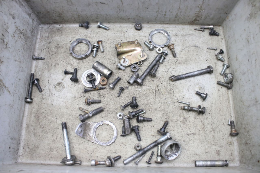 photo de SAC VISSERIE VIS PIAGGIO ZIP 2T 50 (2009 - 2019) - Vue principale