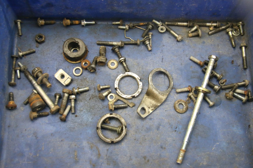 photo de SAC VISSERIE VIS PIAGGIO ZIP 2T 50 (2009 - 2019) - Vue principale