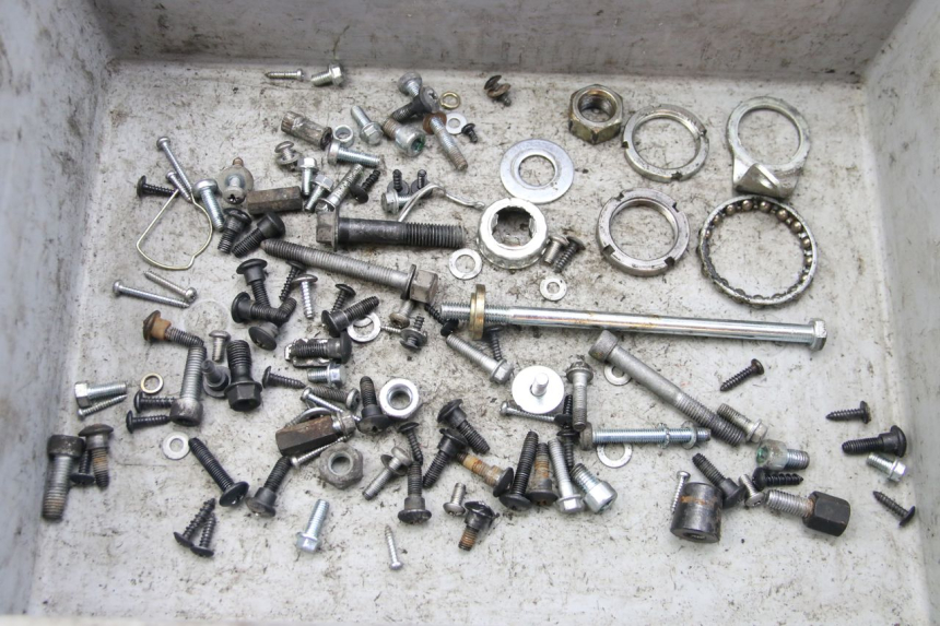 photo de SAC VISSERIE VIS PIAGGIO ZIP 4T 50 (2018 - 2020) - Vue principale