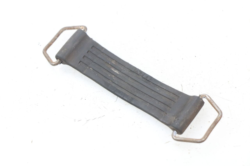 photo de SANGLE BATTERIE PIAGGIO BEVERLY 125 (1998 - 2005) - Détail de la pièce