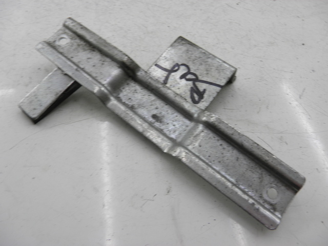 photo de SANGLE BATTERIE HONDA SH 125 (2005 - 2008) - Vue principale