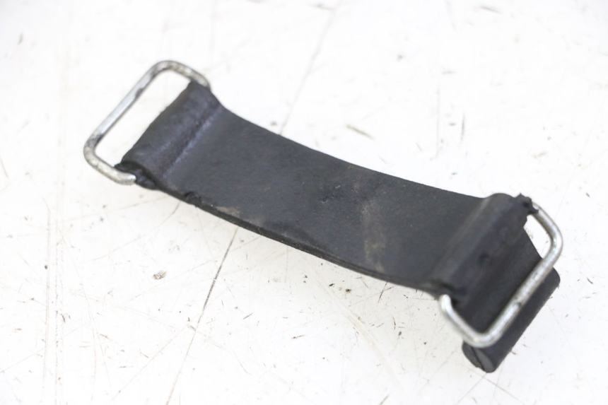 photo de SANGLE BATTERIE MBK OVETTO ONE 2T 50 (2013 - 2017) - Détail de la pièce