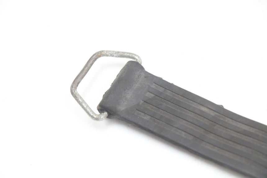 photo de SANGLE BATTERIE PIAGGIO MP3 LT 400 (2007 - 2012) - Détail de la pièce