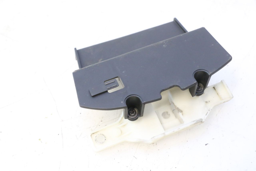 photo de SANGLE BATTERIE PEUGEOT SATELIS 125 (2013 - 2018) - Détail de la pièce