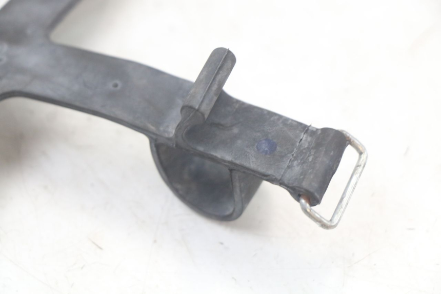 photo de SANGLE BATTERIE YAMAHA XMAX X-MAX ABS 125 (2017 - 2020) - Autre angle de vue