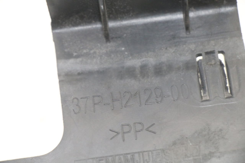 photo de SANGLE BATTERIE YAMAHA X-MAX XMAX ABS 250 (2010 - 2012) - Gros plan technique