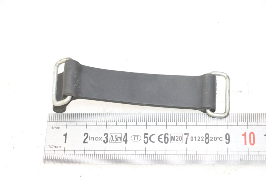 photo de SANGLE TROUSSE OUTILS YAMAHA FZ6 FAZER S2 600 (2007 - 2011) - Détail de la pièce