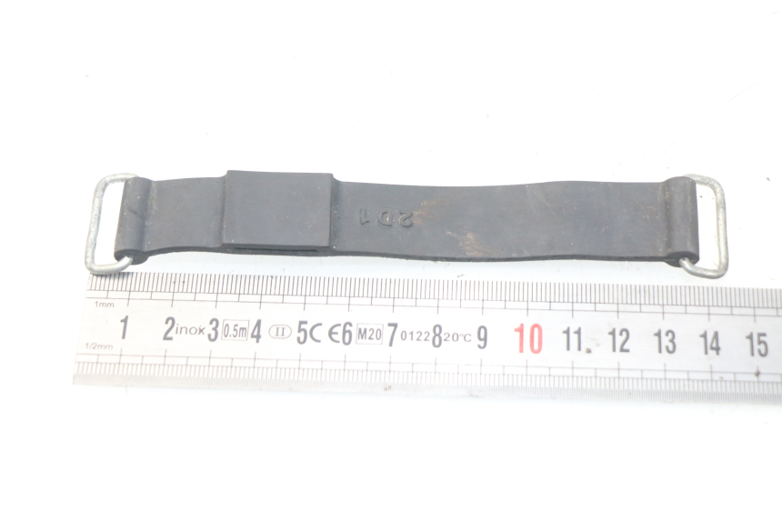 photo de SANGLE TROUSSE OUTILS YAMAHA FZ8 800 (2010 - 2016) - Zoom état d’usage