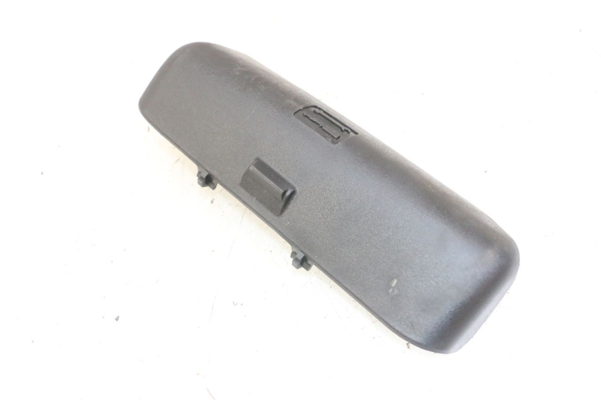 photo de SANGLE TROUSSE OUTILS PIAGGIO MP3 LT 300 (2010 - 2016) - Zoom état d’usage