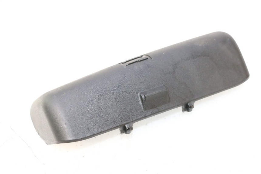 photo de SANGLE TROUSSE OUTILS PIAGGIO MP3 LT 400 (2007 - 2012) - Zoom état d’usage