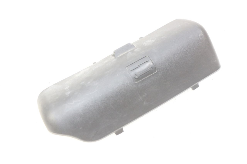 photo de SANGLE TROUSSE OUTILS PIAGGIO MP3 500 (2011 - 2015) - Vue principale