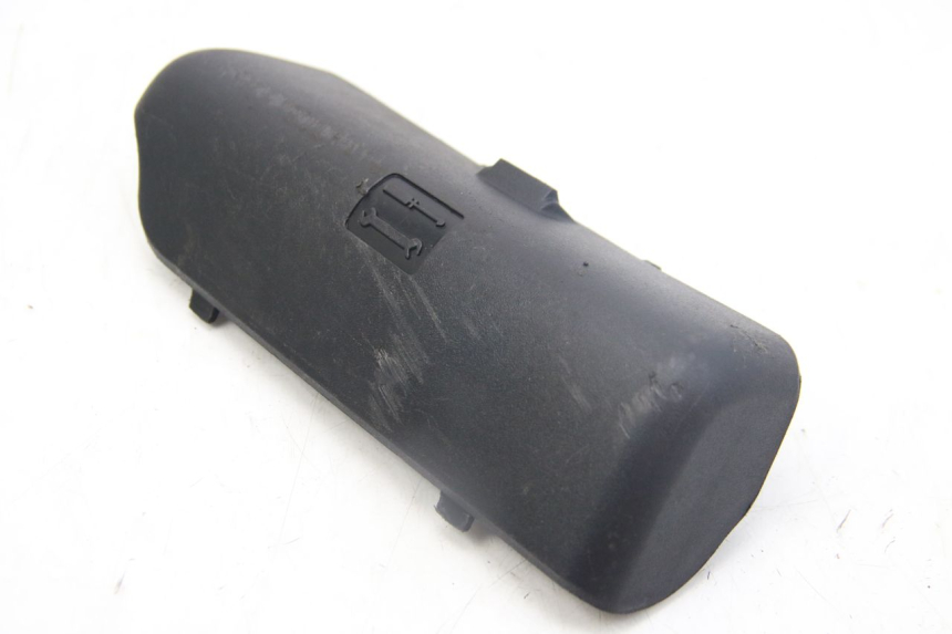 photo de SANGLE TROUSSE OUTILS PIAGGIO MP3 125 (2006 - 2014) - Vue principale