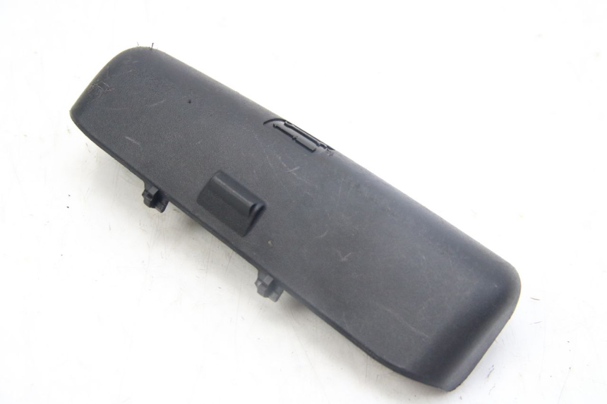 photo de SANGLE TROUSSE OUTILS PIAGGIO MP3 125 (2006 - 2014) - Zoom état d’usage