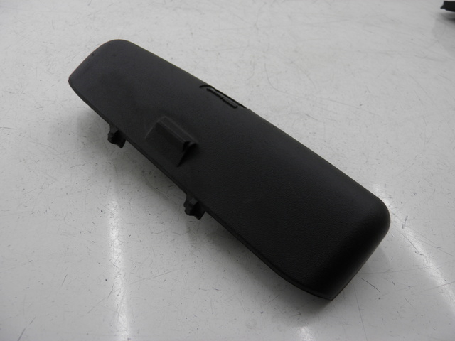 photo de SANGLE TROUSSE OUTILS PIAGGIO MP3 RL 125 (2008 - 2009) - Zoom état d’usage