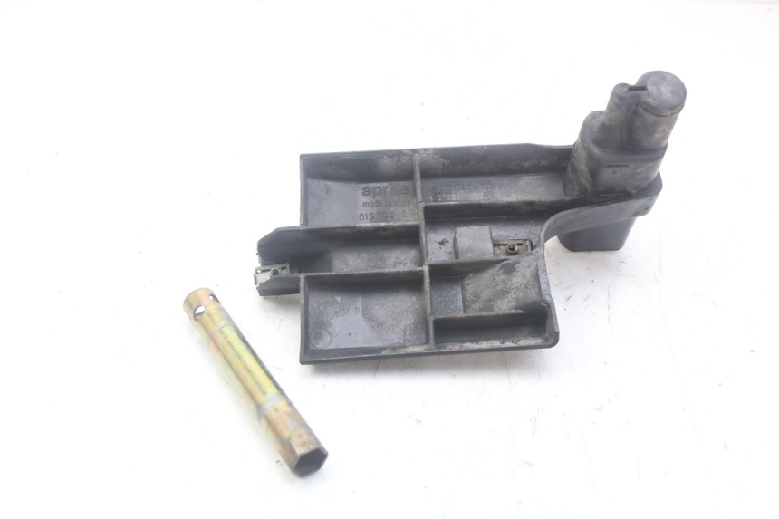 photo de SANGLE TROUSSE OUTILS APRILIA SCARABEO 100 (2003 - 2012) - Autre angle de vue