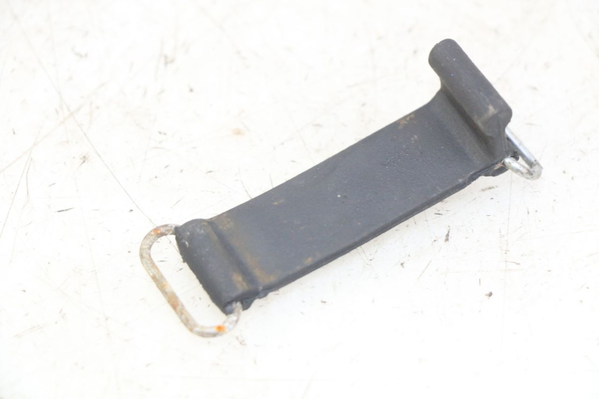 photo de SANGLE TROUSSE OUTILS MBK SKYLINER 125 (1998 - 2001) - Détail de la pièce