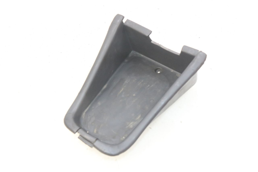 photo de SANGLE TROUSSE OUTILS APRILIA SR LC 50 (1997 - 2004) - Autre angle de vue