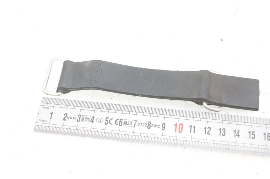 photo de SANGLE TROUSSE OUTILS KAWASAKI VERSYS ABS 650 (2015 - 2018) - Détail de la pièce