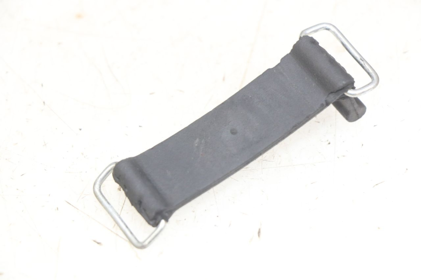 photo de SANGLE TROUSSE OUTILS YAMAHA X-MAX XMAX 250 (2006 - 2009) - Détail de la pièce