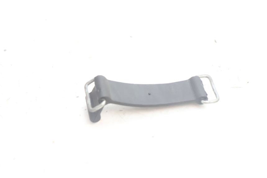photo de SANGLE TROUSSE OUTILS YAMAHA XMAX X-MAX 125 (2006 - 2009) - Détail de la pièce