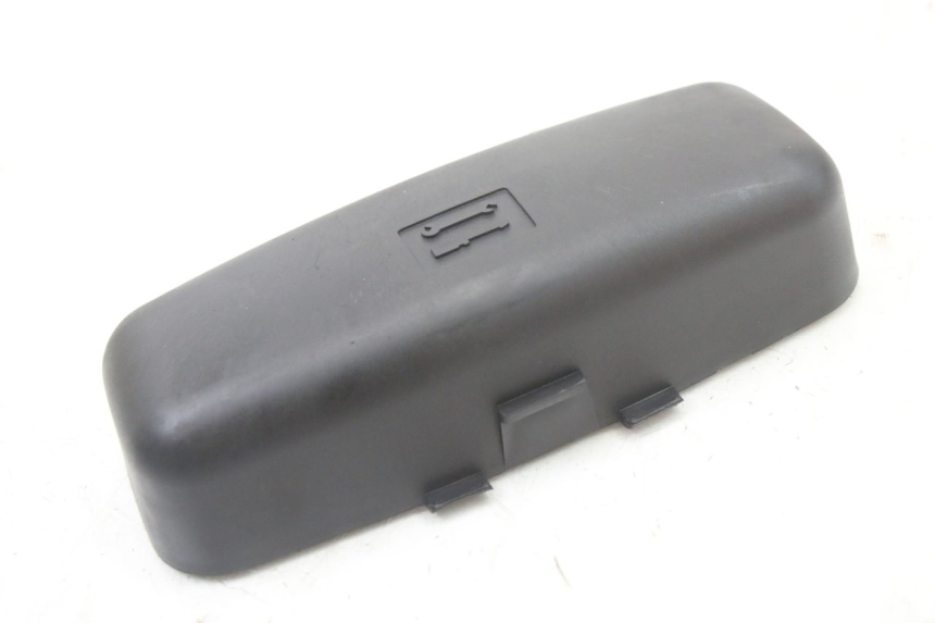 photo de SANGLE TROUSSE OUTILS PIAGGIO XEVO - X EVO 125 (2007 - 2017) - Zoom état d’usage