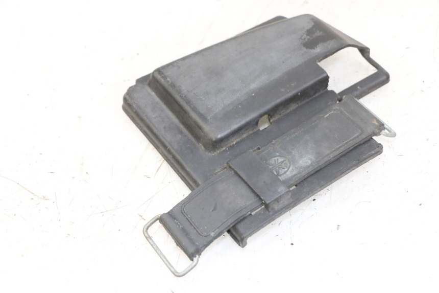 photo de SANGLE TROUSSE OUTILS YAMAHA XV VIRAGO 750 (1984 - 1998) - Détail de la pièce